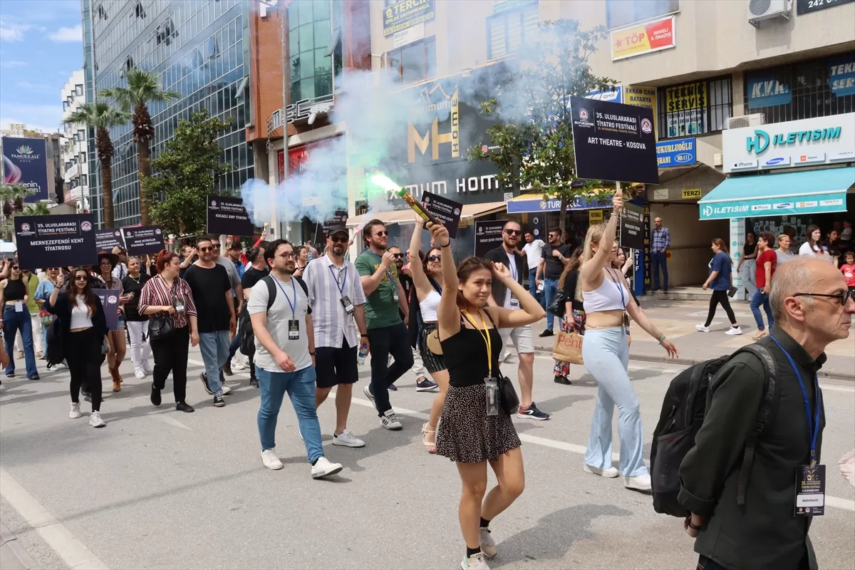 Denizli 35. Uluslararası Tiyatro Festivali başladı