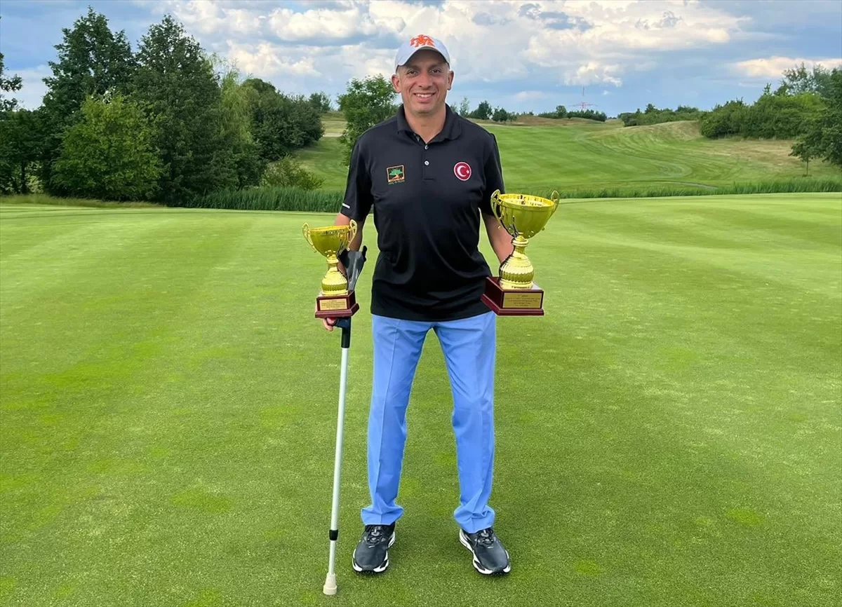 Engelliler Golf Milli Takımı'nda Mehmet Kazan, Çekya'da iki kupa birden kazandı