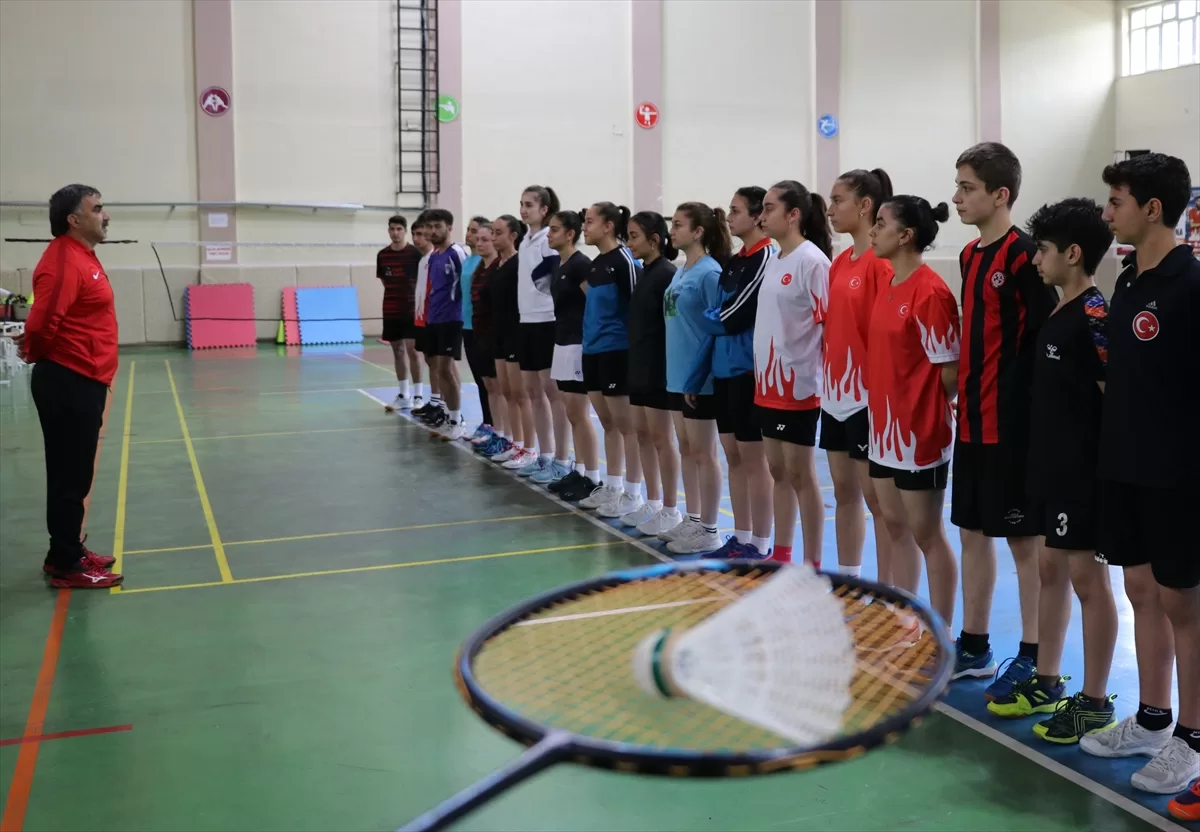 Erzincan, badmintoncu yetiştirmedeki başarısıyla dikkati çekiyor
