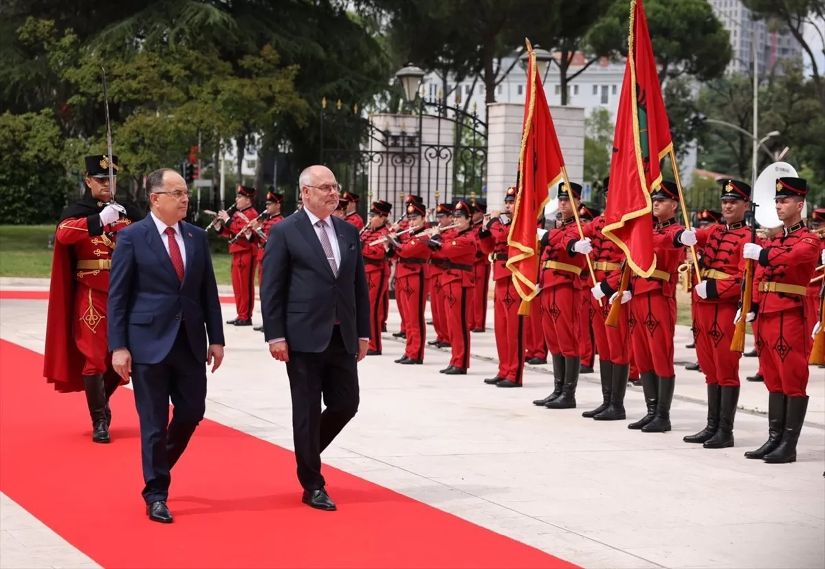 Estonya Cumhurbaşkanı Karis, Arnavutluk'u ziyaret etti