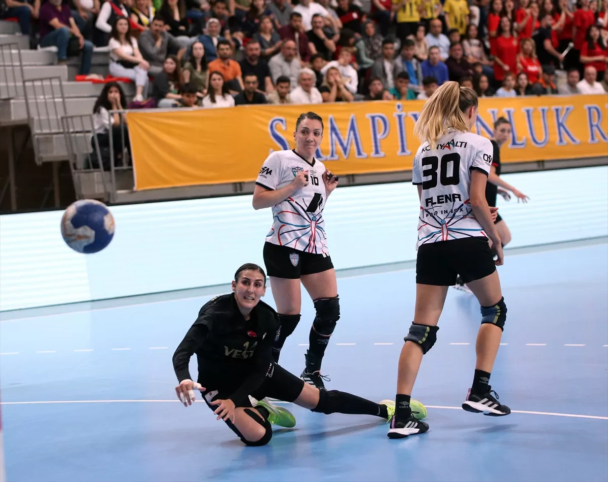 Hentbol: Kadınlar Süper Lig play-off final serisi