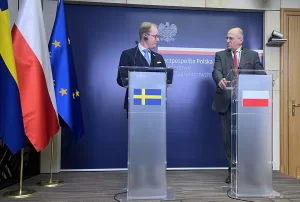 VARŞOVA (AA) – İsveç Dışişleri Bakanı Tobias Billström, ülkesinin 2010'dan