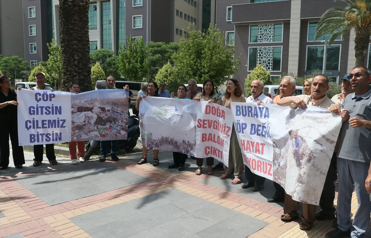 İzmir'deki kent çöplüğünün kapatılması istemiyle açılan davada duruşma yapıldı