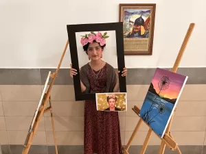 - Resimlerden elde edilecek gelir, depremzede çocuklar için kullanılacak