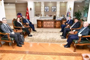 - "Türkiye'nin bu ikinci yüzyılı, yeni yüzyılı hukuk üzerinde, adalet