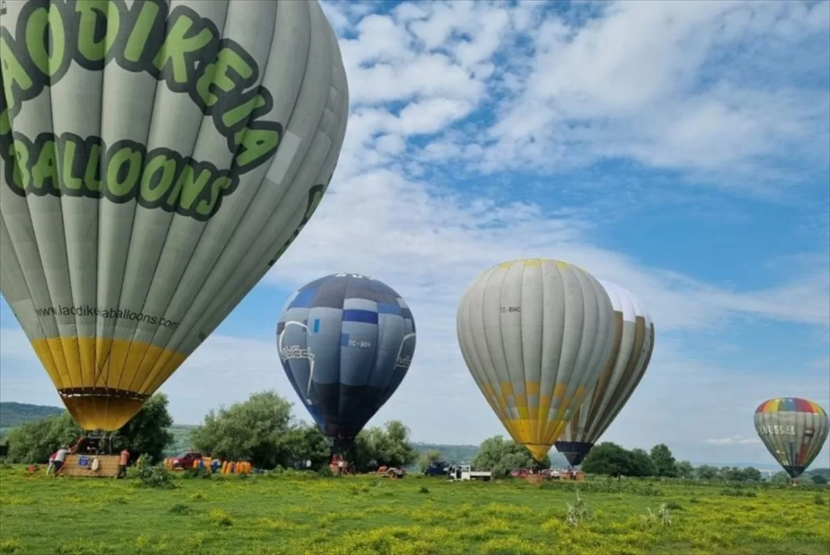 Kapadokya'nın balonları Sırbistan semalarındaki yerini alıyor