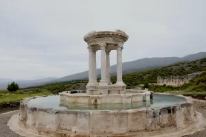 BURDUR (AA) – Burdur'un Gölhisar ilçesindeki Kibyra Antik Kenti'nde restorasyon