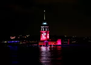 İSTANBUL (AA) – İstanbul'un simge yapılarından Kız Kulesi ile Galata