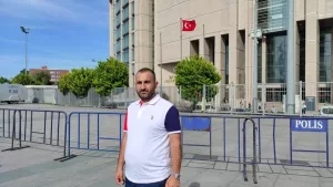 İSTANBUL (AA) – İstanbul Üniversitesi Cerrahpaşa-Cerrahpaşa Tıp Fakültesinin otoparkında, park