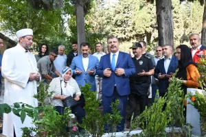 - "Hatay'ımızı yalnız bırakmayacağız. Ben özellikle Hatay'ımızla yakın ilgilenmeye gayret