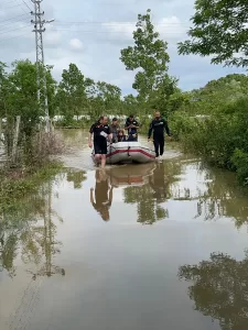 SAMSUN (AA) – Samsun'un Terme ilçesinde aşırı yağış nedeniyle evlerinin