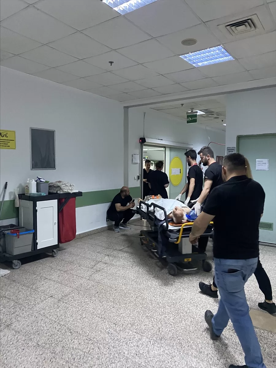 Samsun'da kurbanlık boğanın teptiği kişi ağır yaralandı
