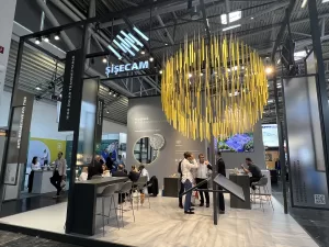 İSTANBUL (AA) – Şişecam, güneş enerjisi endüstrisi alanında dünyanın önde