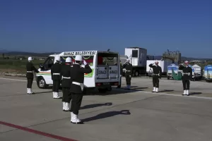 UŞAK (AA) – Pençe operasyonu bölgesinde teröristlerin taciz atışı sonucu