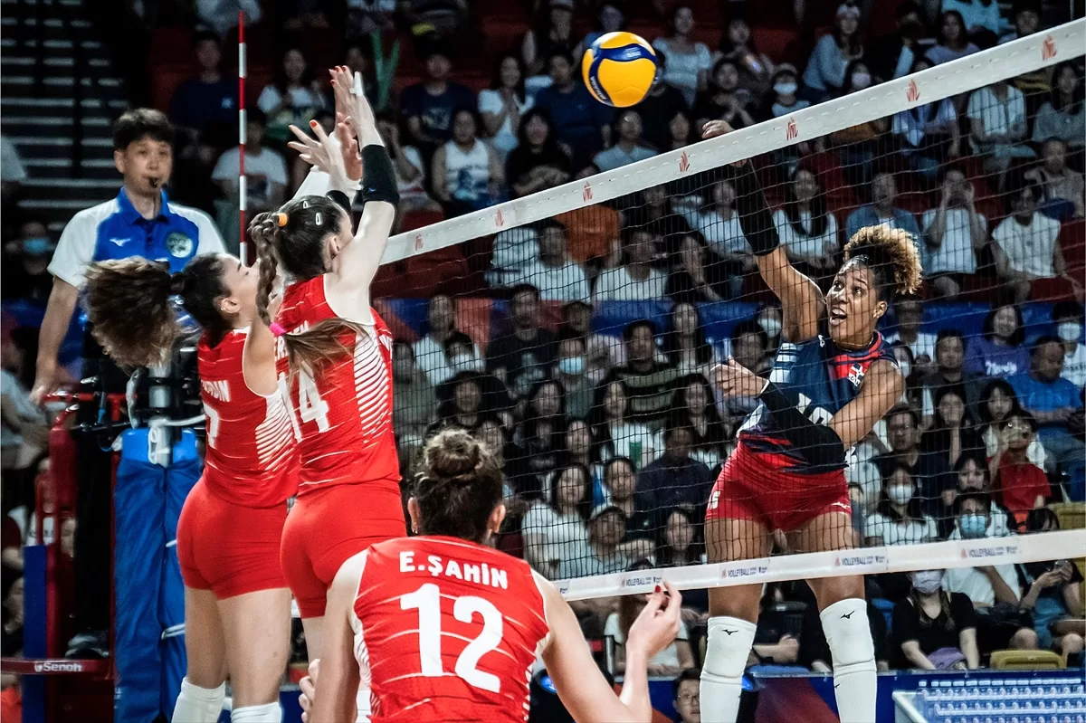 Voleybol: FIVB Kadınlar Milletler Ligi