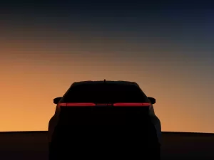 - Toyota C-HR, ilk neslinde olduğu gibi ikinci nesliyle de