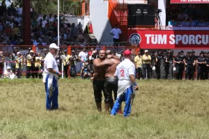 -Hüseyin Gümüşalan, Yusuf Can Zeybek, Mehmet Yeşil Yeşil ve İsmail