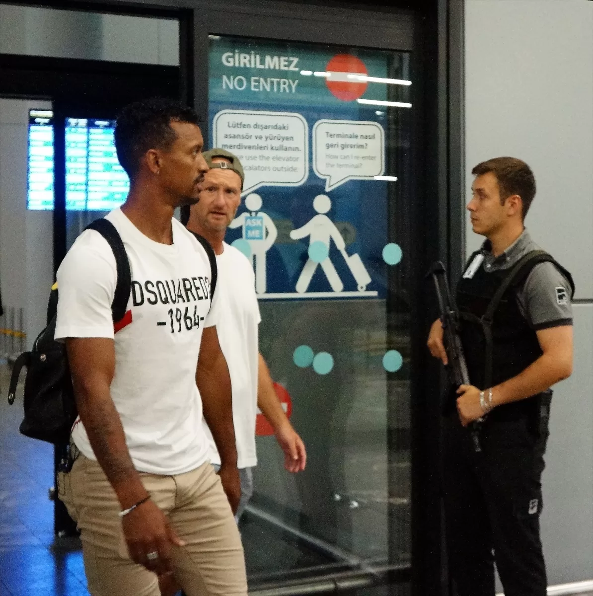 Adana Demirspor'un gündeminde olan Luis Nani, İstanbul'a geldi