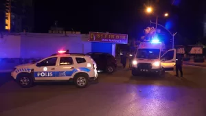 ADANA (AA) – Adana'nın merkez Yüreğir ilçesinde yaya olarak ilerlediği