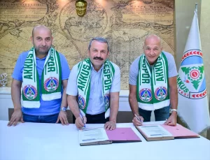 ORDU (AA) – Voleybol Efeler Ligi'nin yeni ekibi Akkuş Belediyespor,