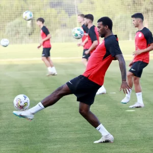 ANTALYA (AA) – Spor Toto Süper Lig ekiplerinden Fraport TAV