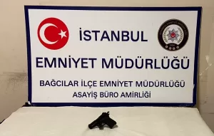 İSTANBUL (AA) – Bağcılar'da motosikletle seyir halindeyken silahla havaya ateş