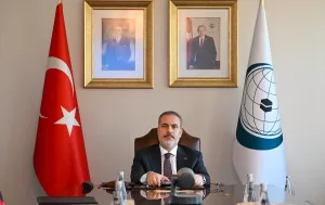 ANKARA (AA) – Dışişleri Bakanı Hakan Fidan, Kur'an-ı Kerim'e yönelik