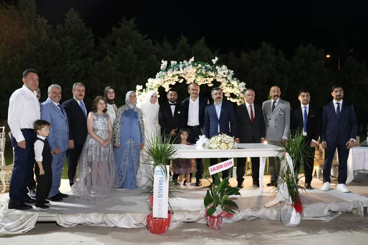 BBP Genel Başkanı Destici nikah şahidi oldu