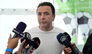 KUFSTEIN (AA) – Beşiktaş Kulübü Asbaşkanı Emre Kocadağ, Galatasaray'ın transferi