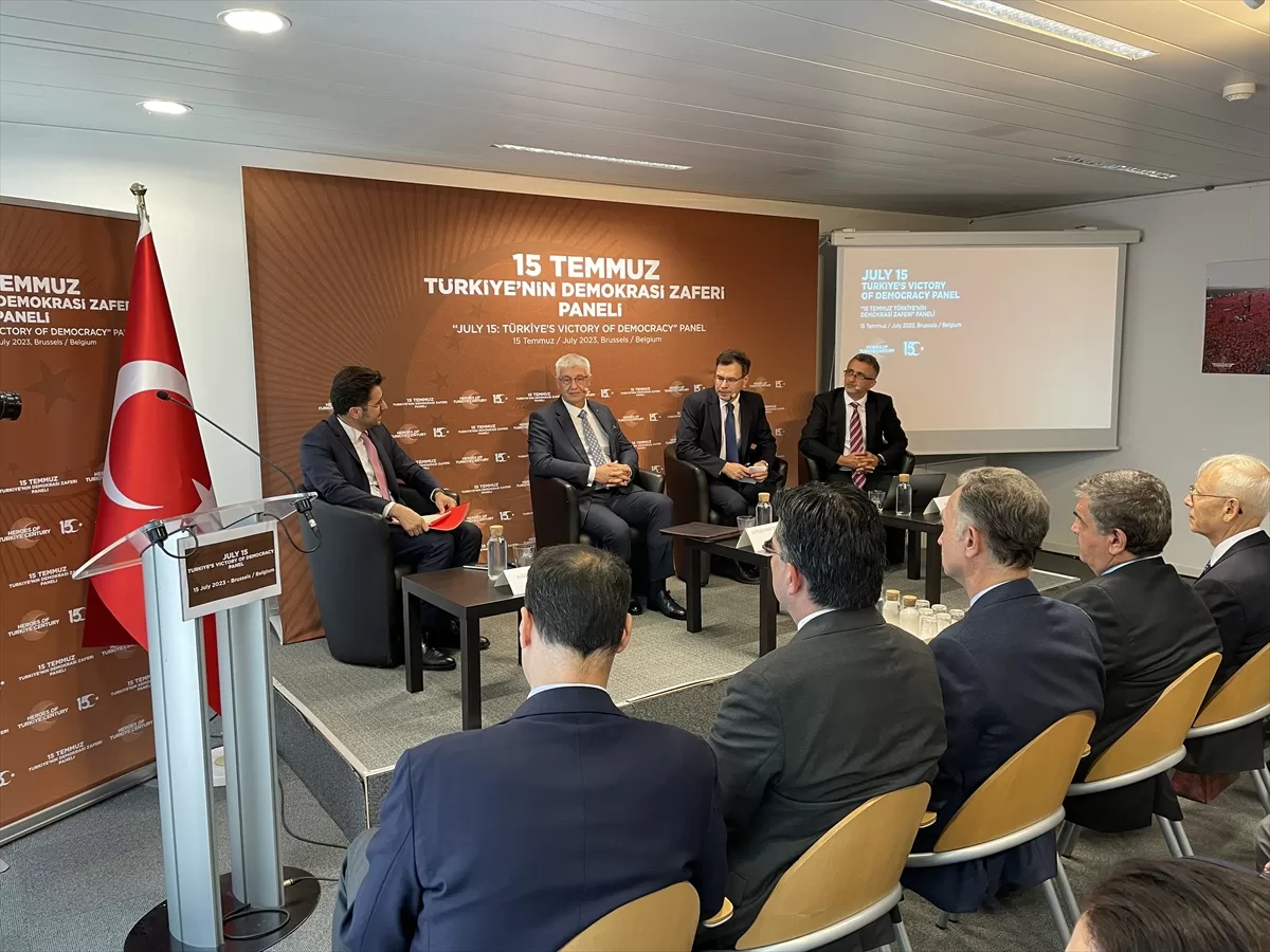 BRÜKSEL (AA) – Cumhurbaşkanlığı İletişim Başkanlığı, Belçika'nın başkenti Brüksel'de "15