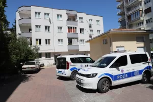 DENİZLİ (AA) – Denizli'nin Pamukkale ilçesindeki bir evde tartıştığı kız