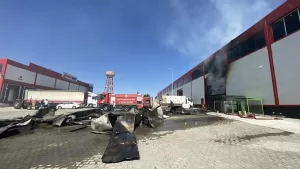 DİYARBAKIR (AA) – Diyarbakır'da Mega Sanayi Sitesi'nde bir imalathanede çıkan