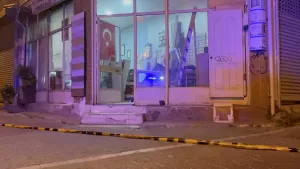 - İki ev, bir iş yeri ve otomobilin isabet aldığı