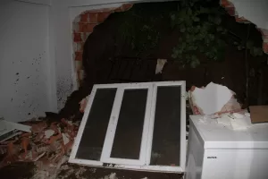 GİRESUN (AA) – Giresun'un Piraziz ve Yağlıdere ilçelerinde etkili olan