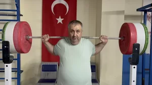 ISPARTA (AA) – MUHAMMED ENES YAPALIKAN – Isparta'da yaşayan doğuştan