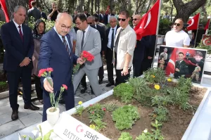 İZMİR (AA) – 15 Temmuz Demokrasi ve Milli Birlik Günü