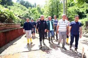 KASTAMONU (AA) – Kastamonu'nun Cide ilçesinde, şiddetli yağış nedeniyle bazı