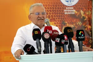 KAYSERİ (AA) – Kayseri Büyükşehir Belediyesi kent genelinde bal üretimi