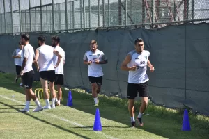 AFYONKARAHİSAR (AA) – ARİF YAVUZ – Yeni sezon hazırlıklarını Afyonkarahisar'da