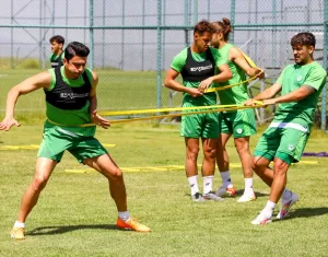 ERZURUM (AA) – Trendyol Süper Lig ekiplerinden Tümosan Konyaspor, Erzurum'daki