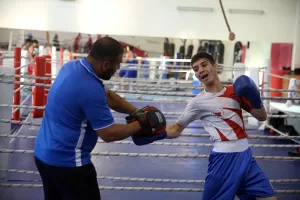 - Türkiye Şampiyonası'nda birinci olarak milli takıma çağrılan Ahmet Yasir