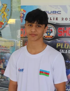 - Türk ve Azerbaycanlı sporcular, Avrupa Yıldızlar Boks Şampiyonası'nda formaları