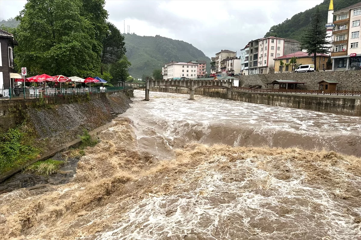 GÜNCELLEME – Ordu'da sağanak hayatı olumsuz etkiledi