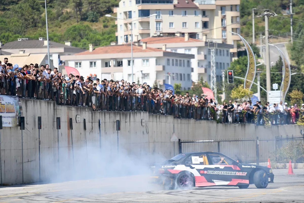 KOCAELİ (AA) – Kocaeli'nin Gebze ilçesinde, Türkiye Otomobil Sporları Federasyonu