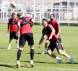 SİVAS (AA) – Trendyol Süper Lig ekiplerinden Demir Grup Sivasspor,