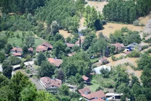 DÜZCE (AA) – Tarım ve Orman Bakanı İbrahim Yumaklı, selden