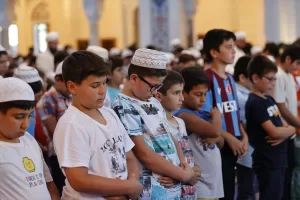 İSTANBUL (AA) – Türkiye Gençlik Vakfının (TÜGVA) İstanbul'daki "Yaz Okulu