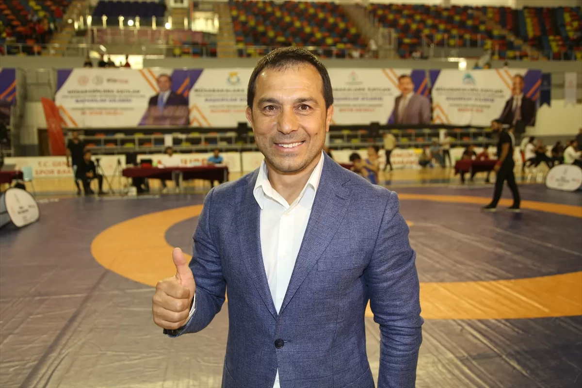Türkiye Güreş Federasyonu Başkanı Şeref Eroğlu, olimpiyat hedeflerini anlattı:
