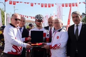 SİVAS (AA) – 100. Yıl Cumhuriyet Bisiklet Turu'nun Sivas-Amasya etabı