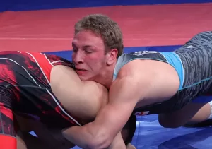 - Organizasyonun son gününde serbest stil 92 kiloda Eyyüp Çetin